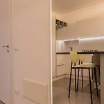 Pr1mo Minimal Apartamento Cefalú