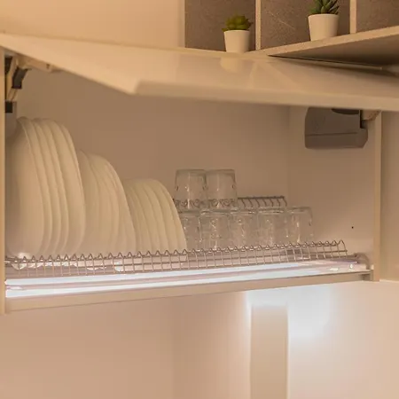 Pr1mo Minimal Appartement *