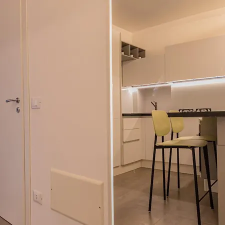 Pr1mo Minimal Apartment Cefalu